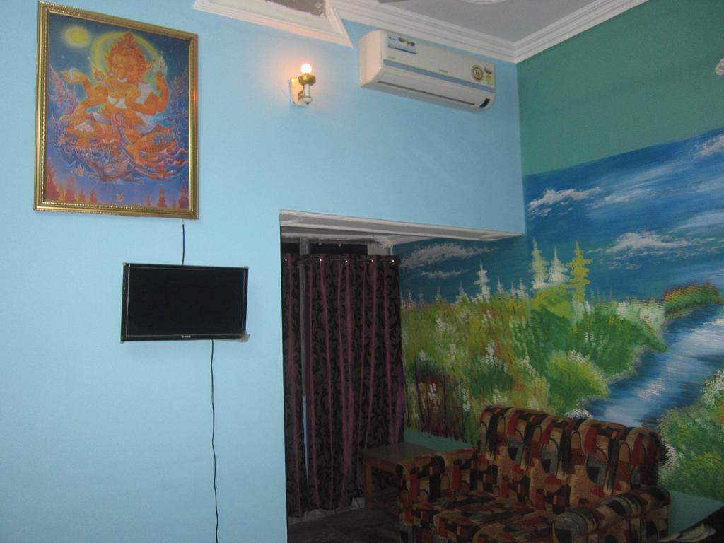 Anukul Guest House Bodh Gaya Buitenkant foto